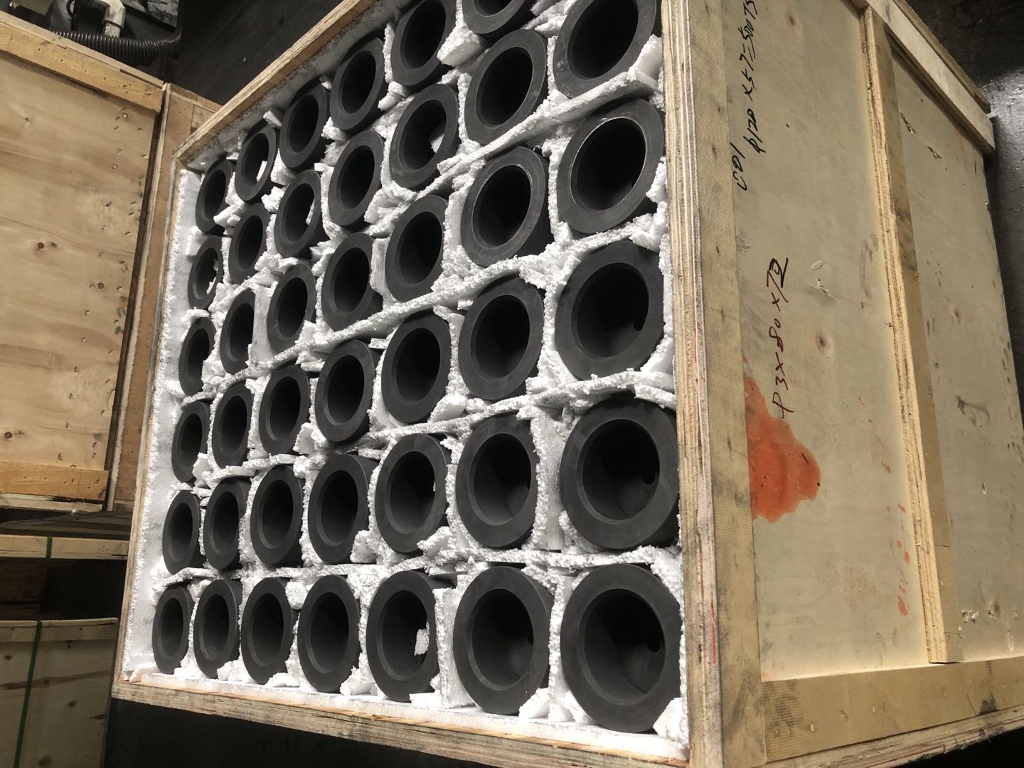 Moules de graphite pour forage des bits de noyau en diamant