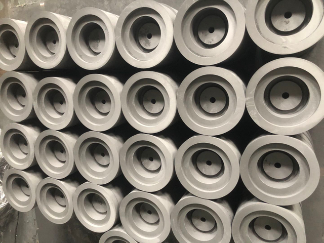 Moules de graphite pour forage des bits de noyau en diamant