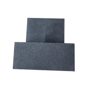 Blocs de graphite moyennement grossiers pour moulage par vibration | Taille des particules : 0,8 mm / 2,0 mm | Propriétés de qualité industrielle, haute température et résistantes à la corrosion