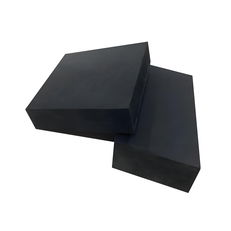 Deux cubes de graphite haute densit&eacute; empil&eacute;s, grain fin isotrope, densit&eacute; 1,85-1,90 g/cm&sup3;